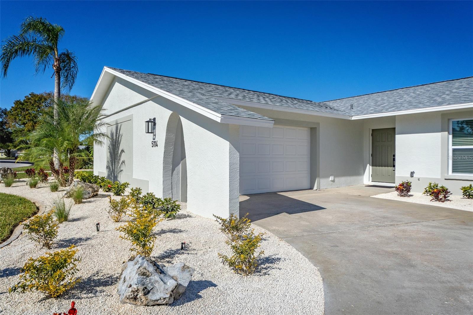 Image 2 of 36 For 5114 36th Avenue Drive W