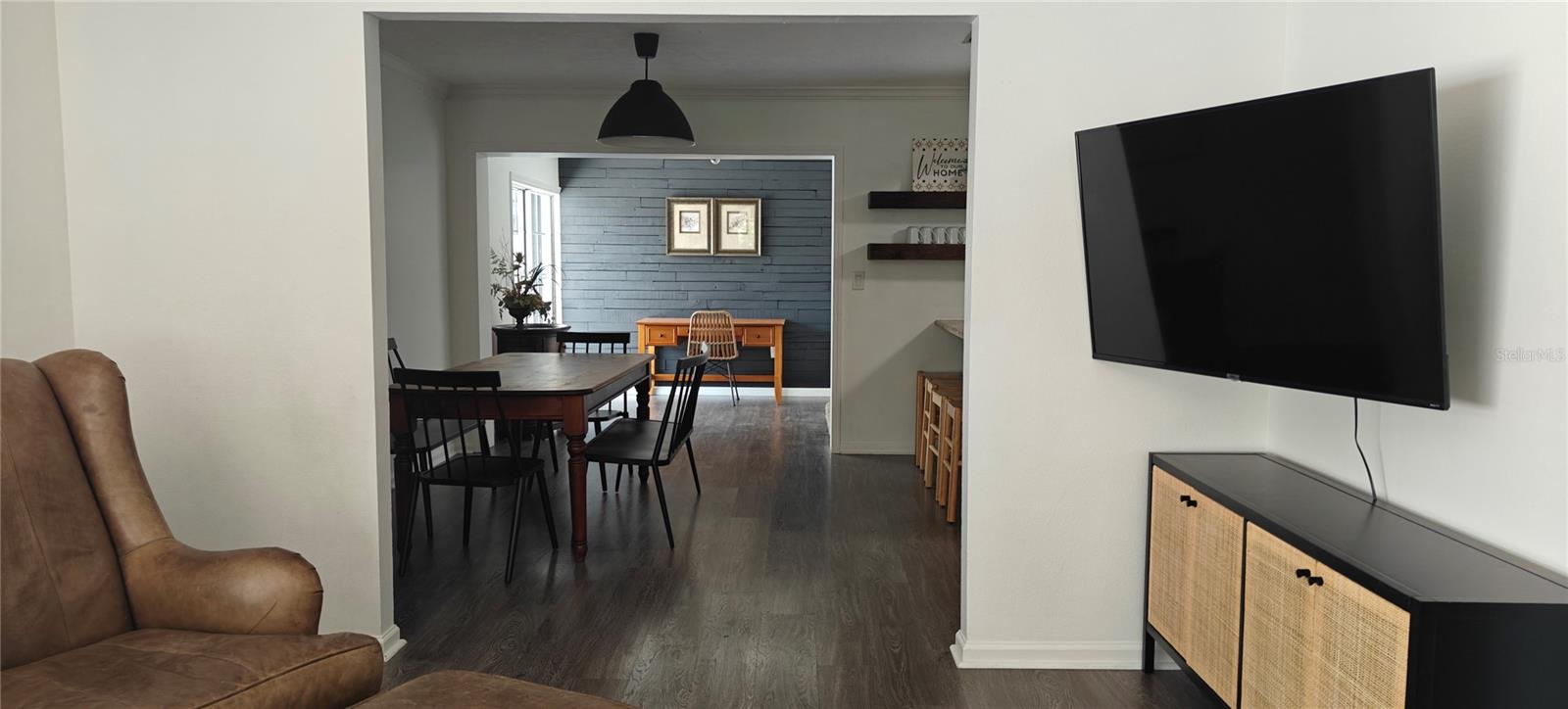 Image 26 of 33 For 1016 Rhodes Avenue