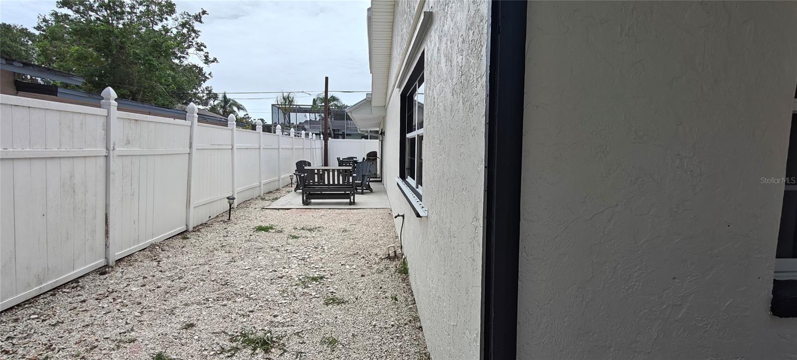 Image 6 of 33 For 1016 Rhodes Avenue