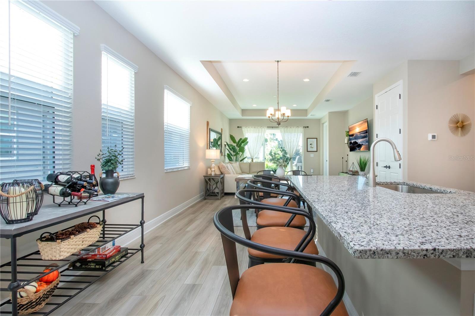 Image 16 of 78 For 16714 Savory Mist Circle