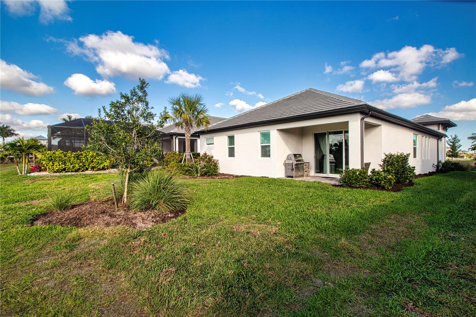 Image 58 of 78 For 16714 Savory Mist Circle