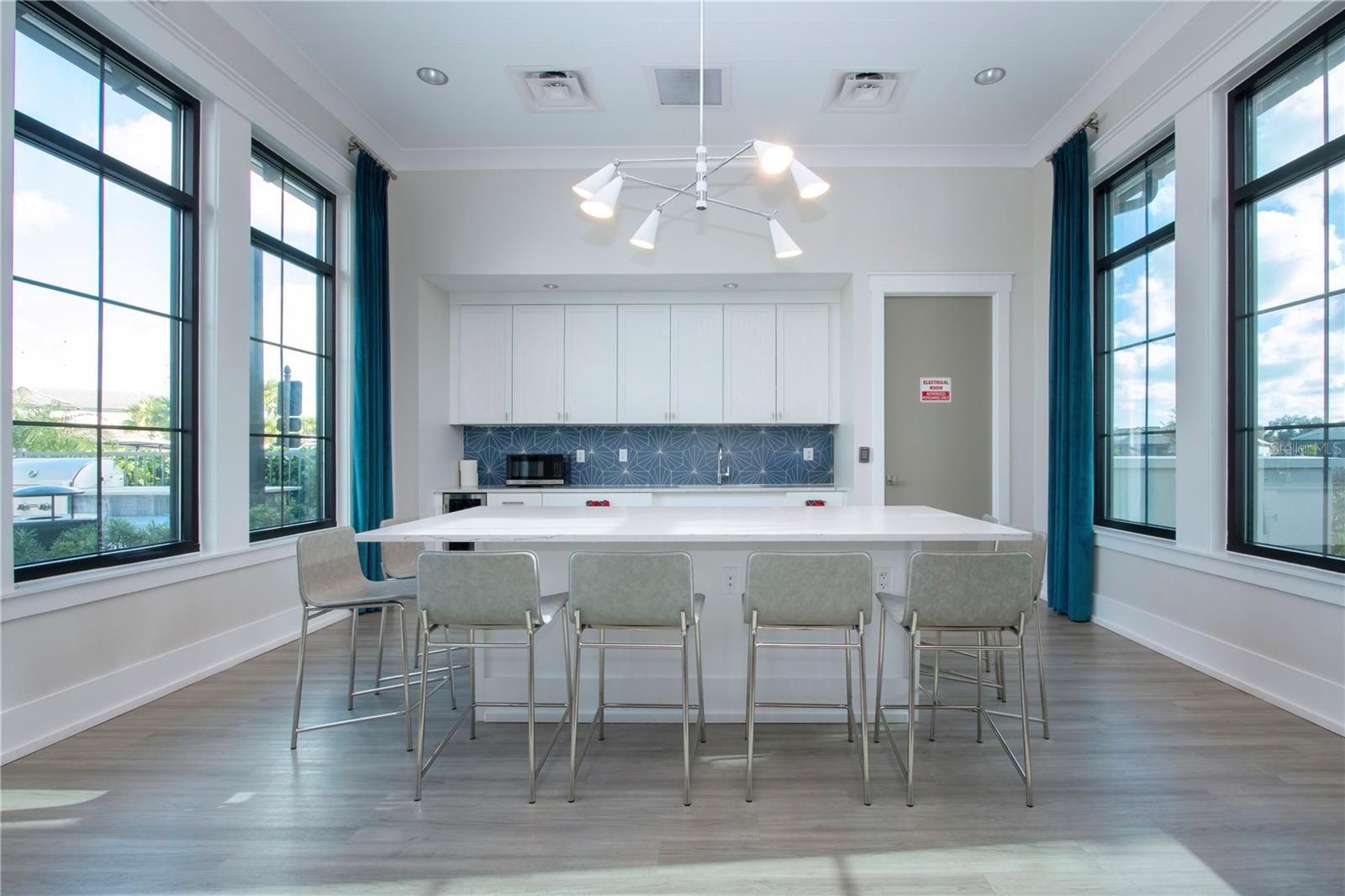 Image 69 of 78 For 16714 Savory Mist Circle