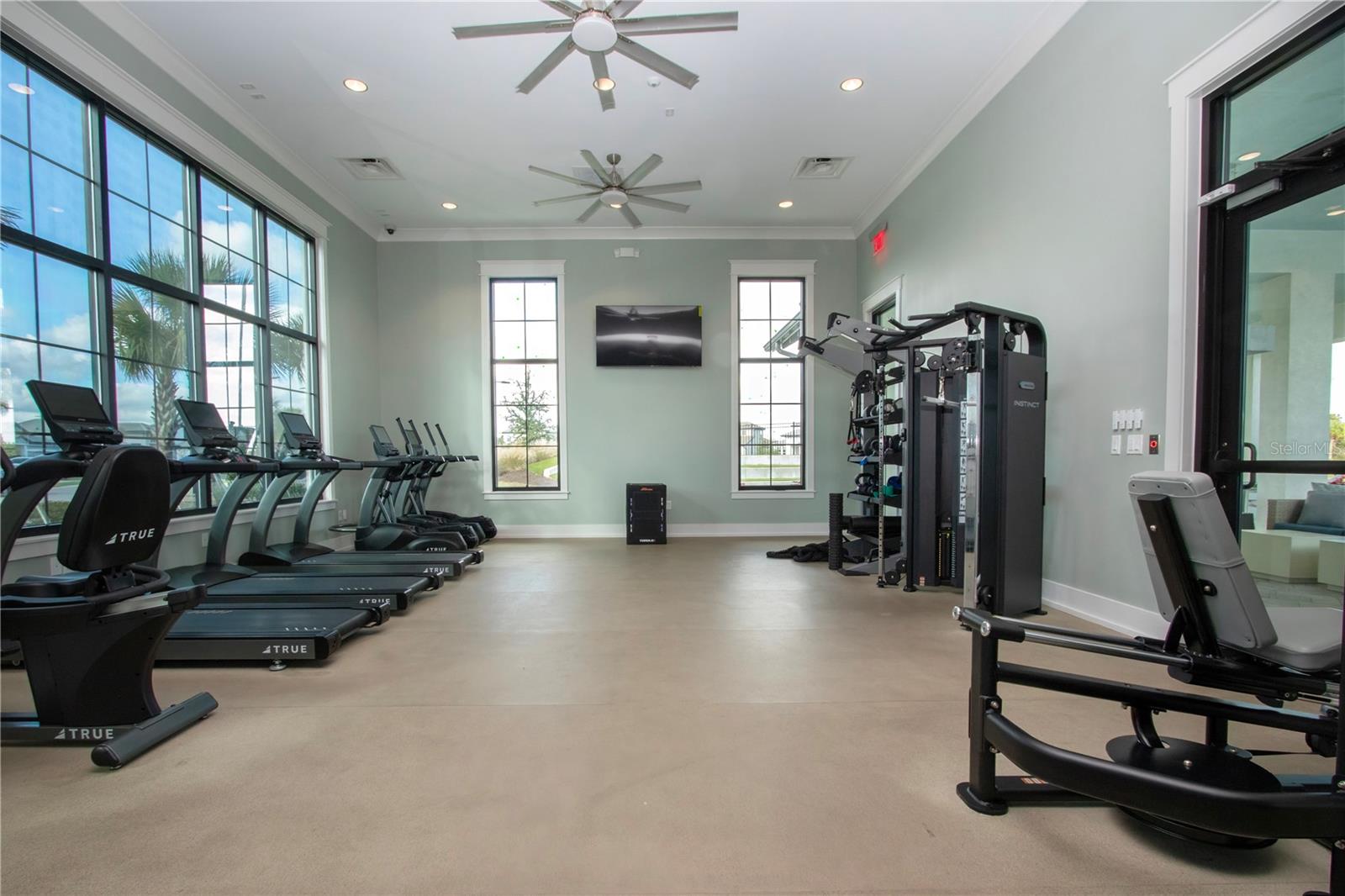 Image 72 of 78 For 16714 Savory Mist Circle