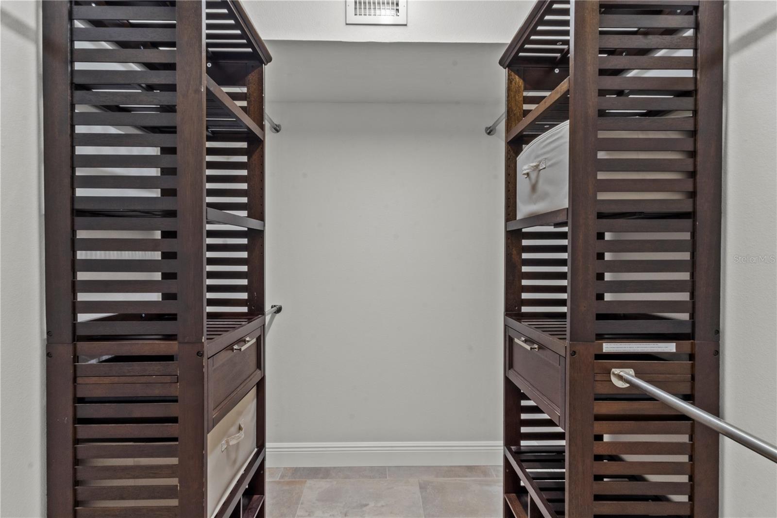 Image 13 of 26 For 5618 Ashton Lake Drive 5618