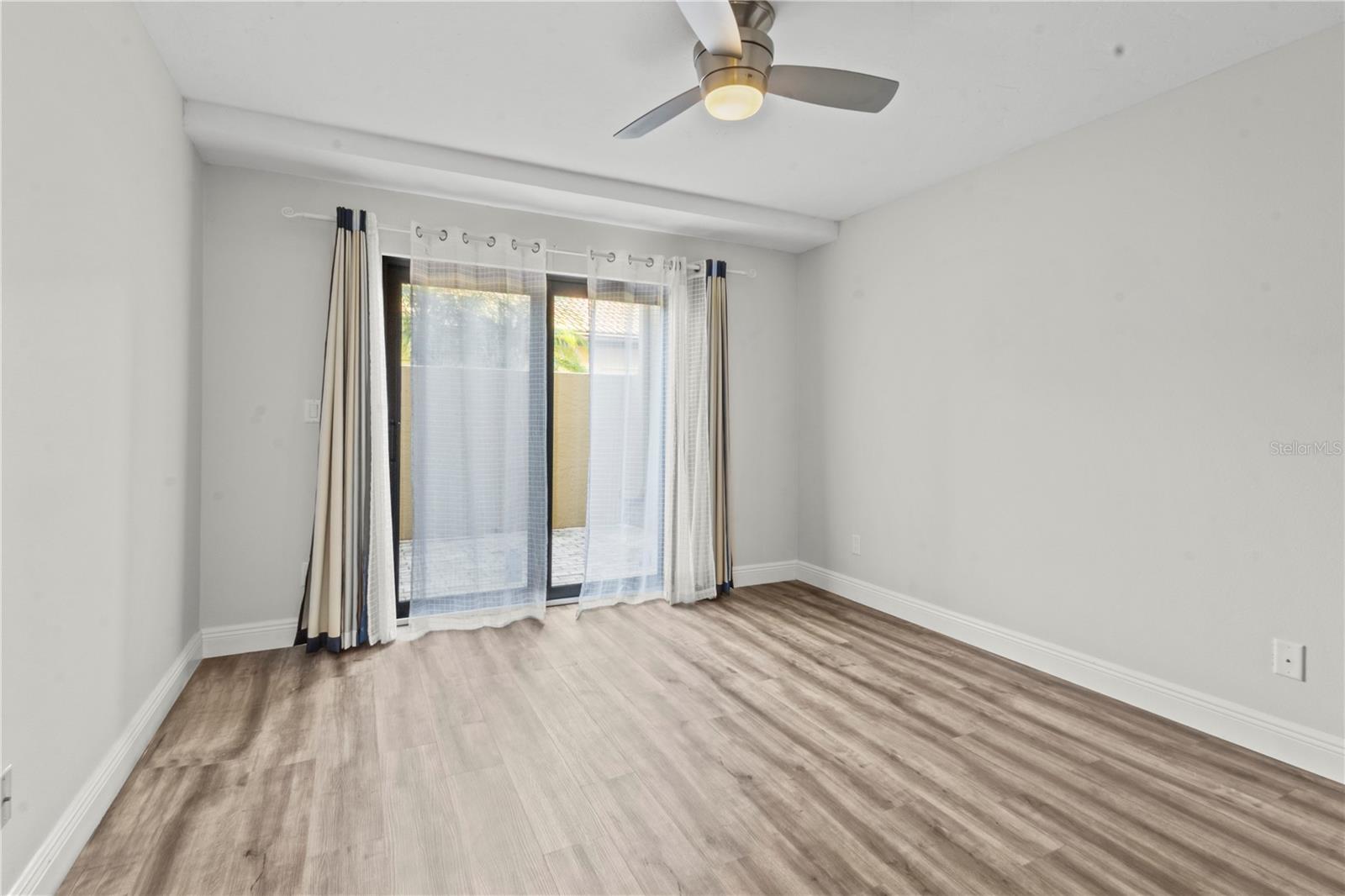 Image 15 of 26 For 5618 Ashton Lake Drive 5618