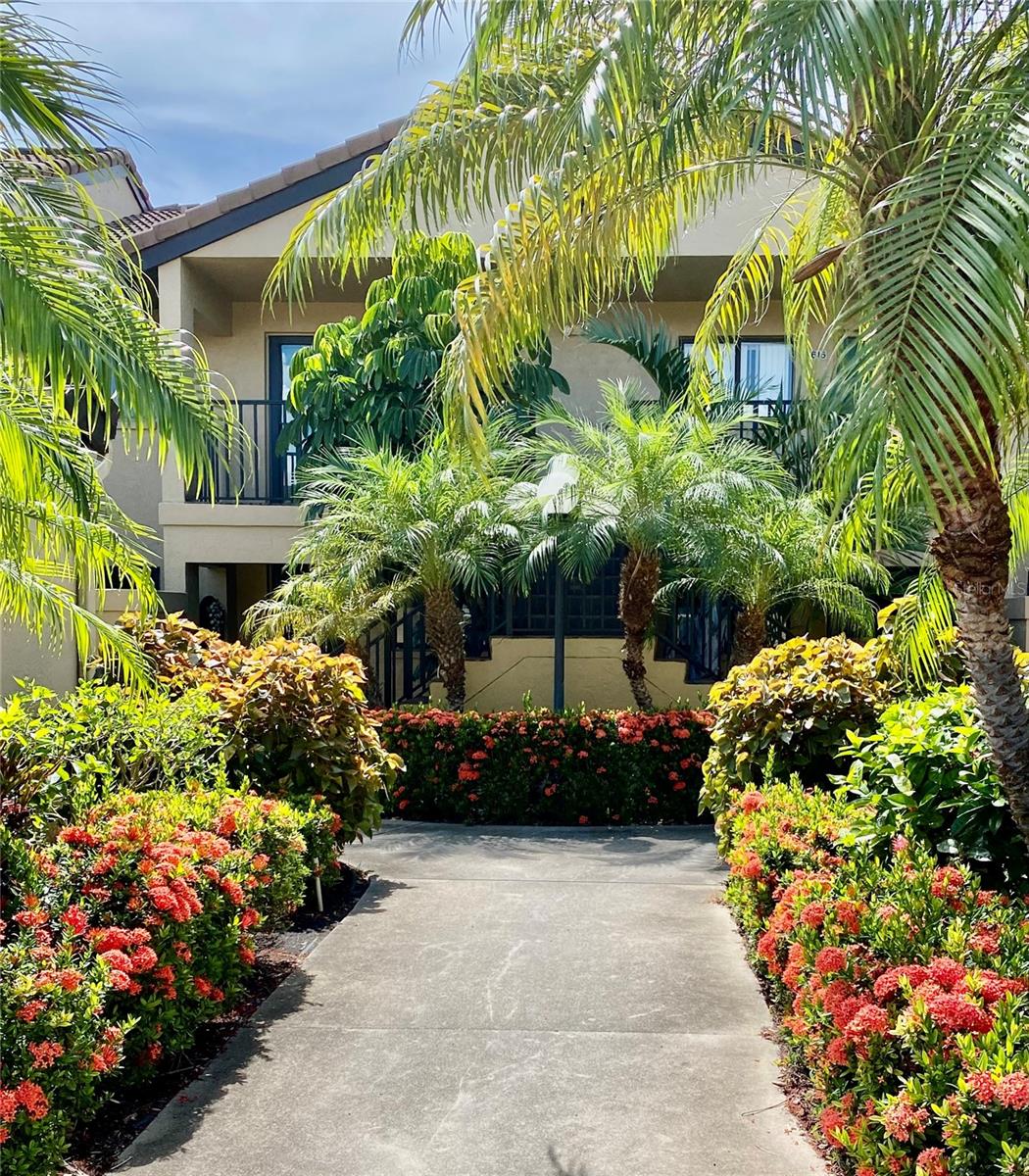 Image 2 of 26 For 5618 Ashton Lake Drive 5618