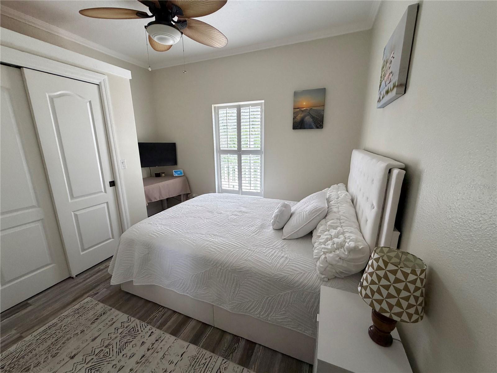 Listing photo id 18 for 508 83rd Street Nw