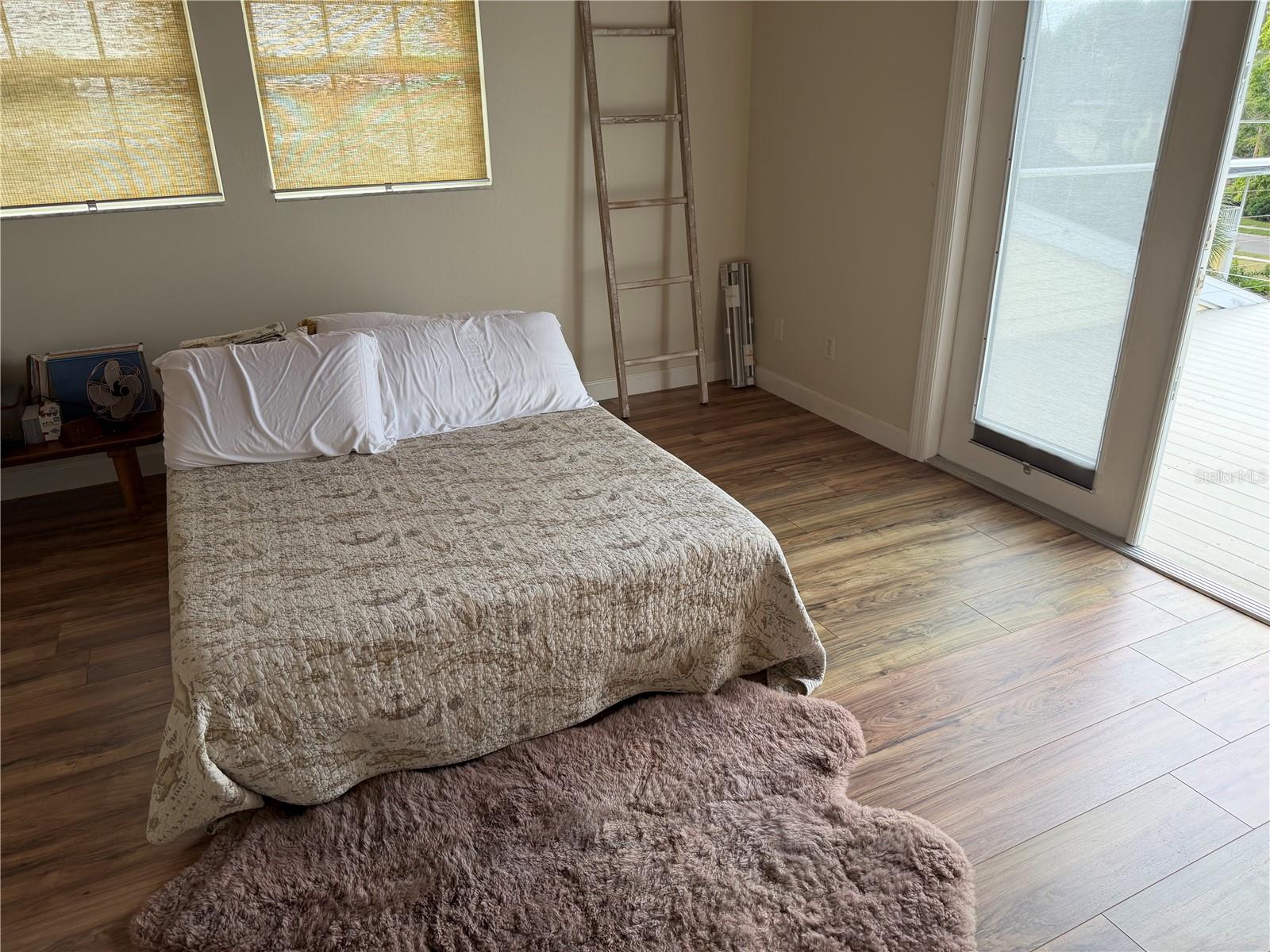 Listing photo id 20 for 508 83rd Street Nw