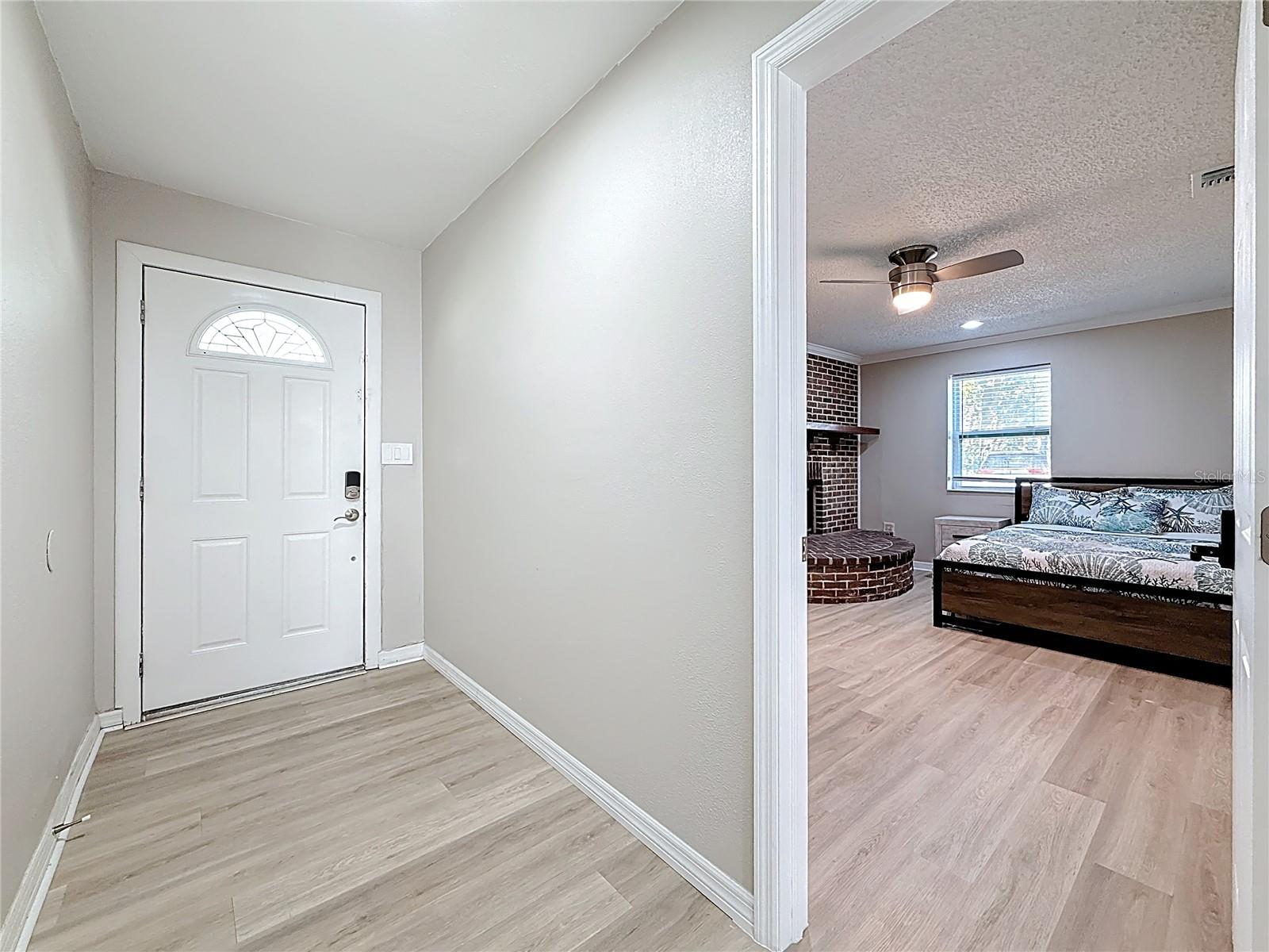 Listing photo id 0 for 13601 Audrey Lane