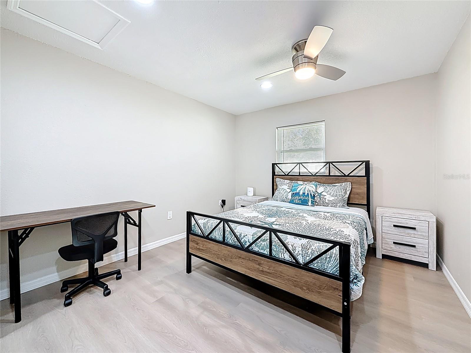 Listing photo id 37 for 13601 Audrey Lane