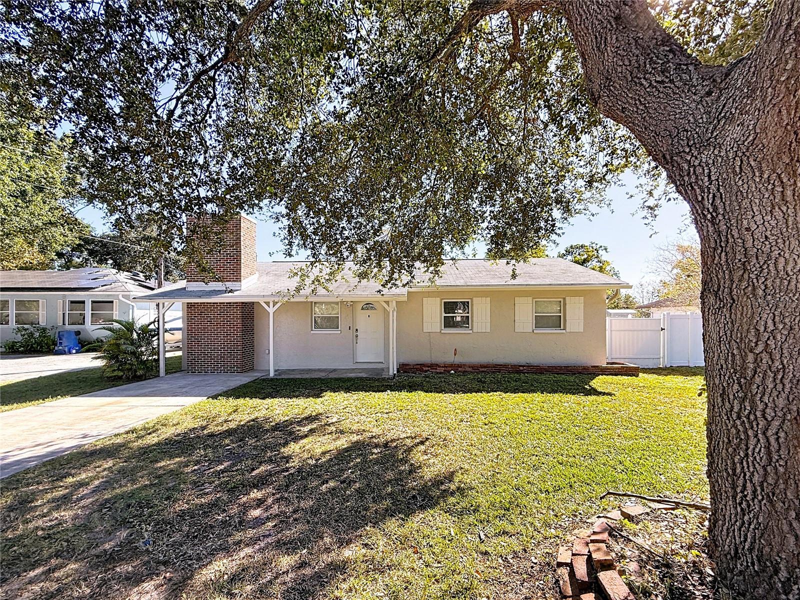 Listing photo id 78 for 13601 Audrey Lane