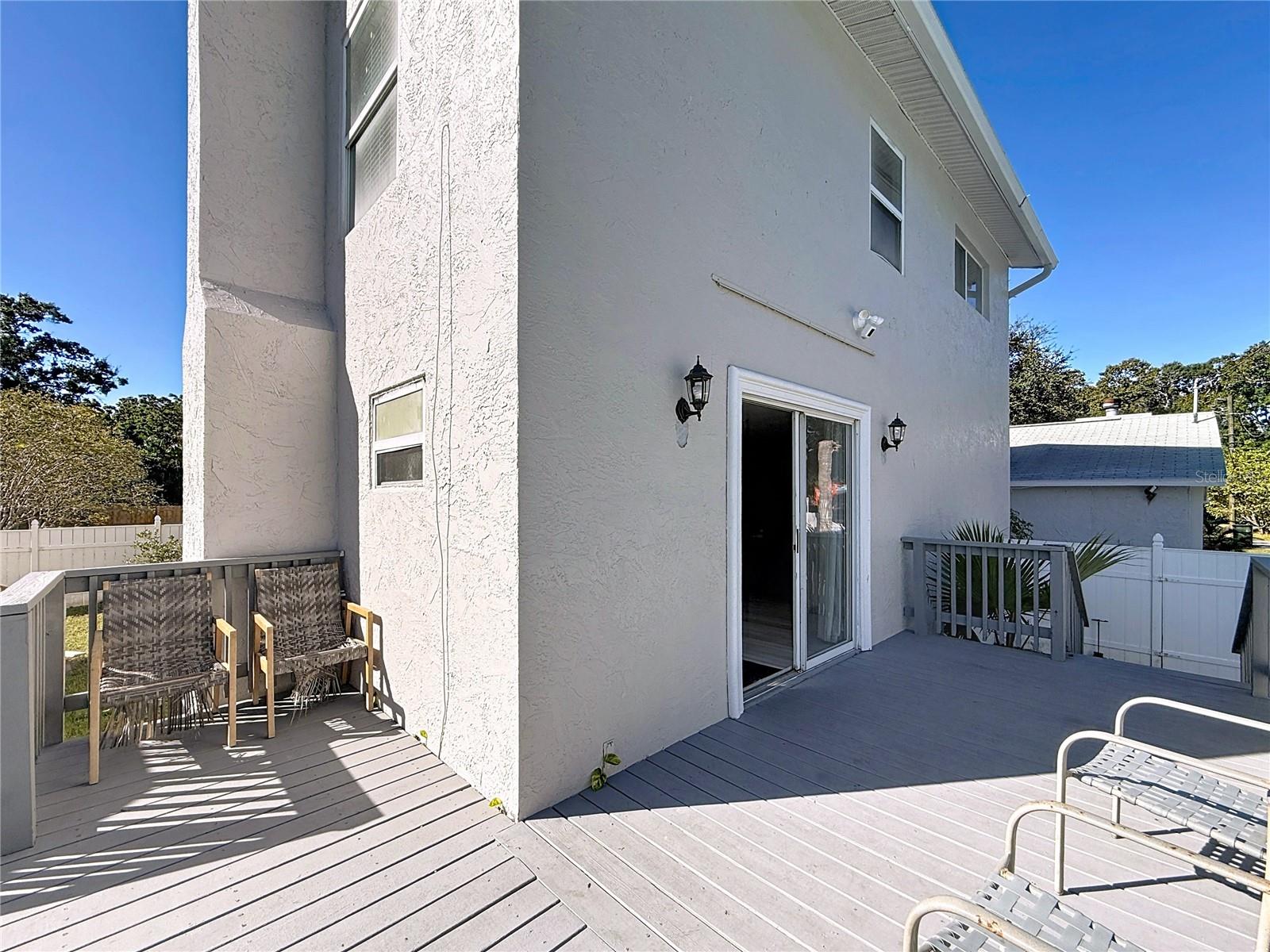 Listing photo id 83 for 13601 Audrey Lane