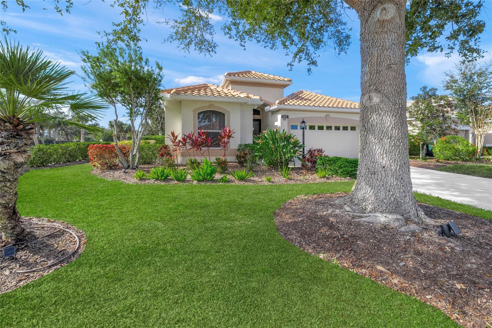 Image 11 of 66 For 1303 Thornapple Drive