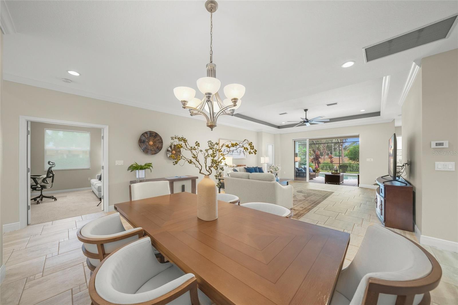 Image 16 of 66 For 1303 Thornapple Drive