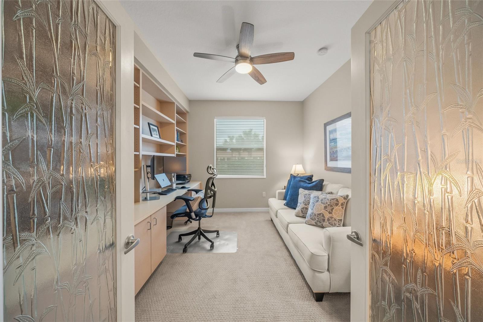 Image 17 of 66 For 1303 Thornapple Drive