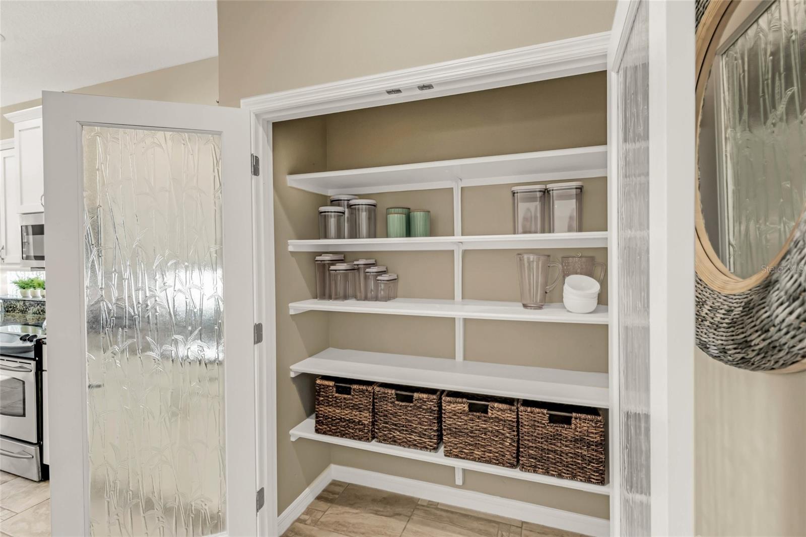 Image 29 of 66 For 1303 Thornapple Drive