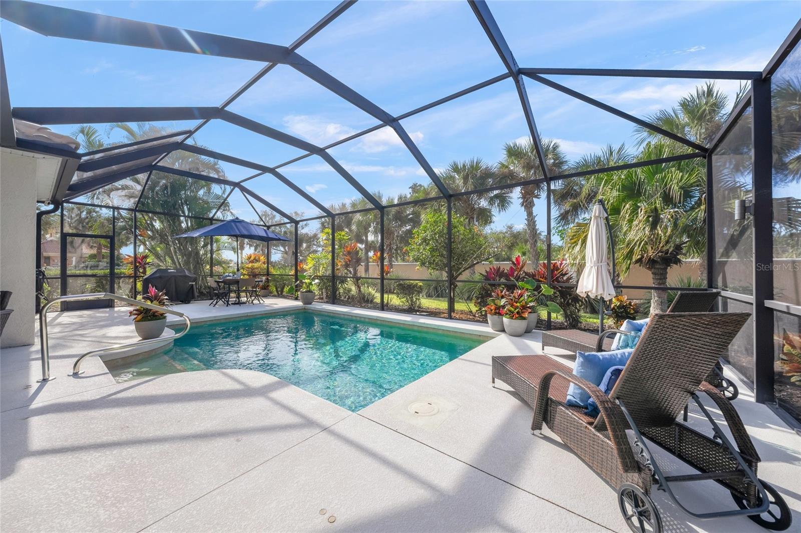 Image 38 of 66 For 1303 Thornapple Drive