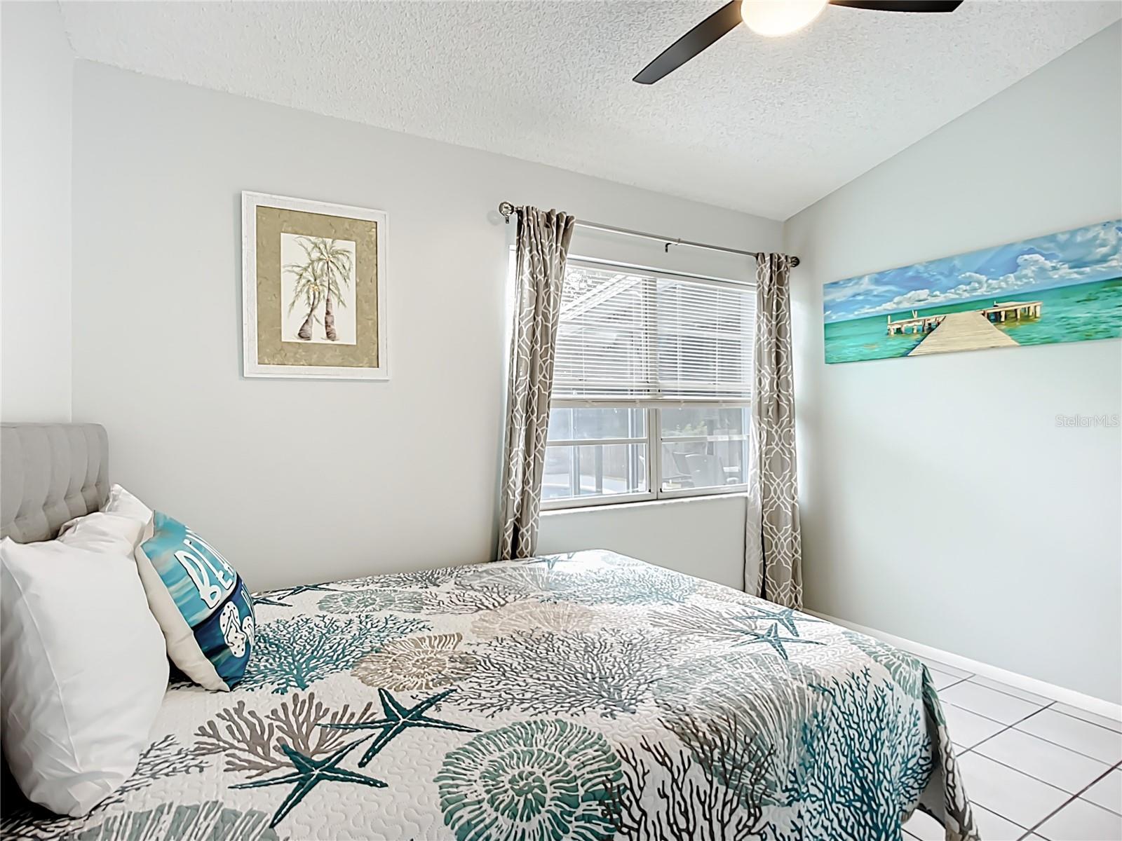 Image 16 of 45 For 5638 25th Street Circle E