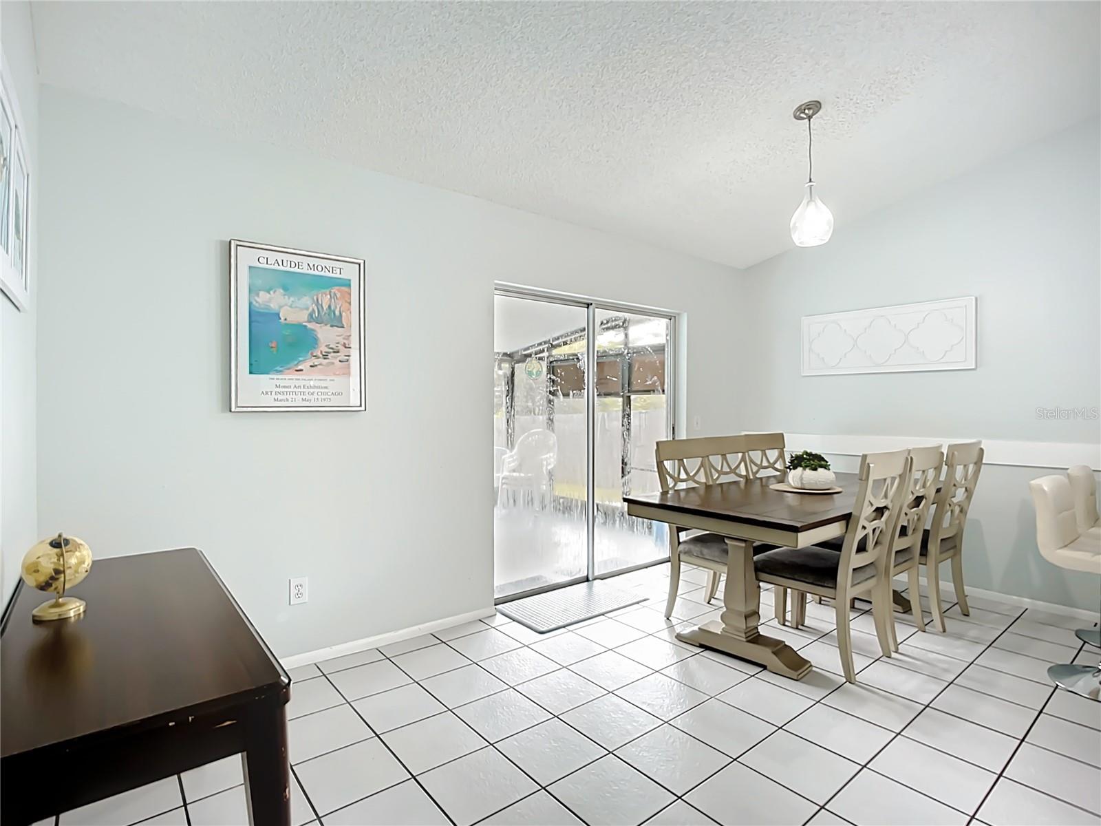 Image 5 of 45 For 5638 25th Street Circle E