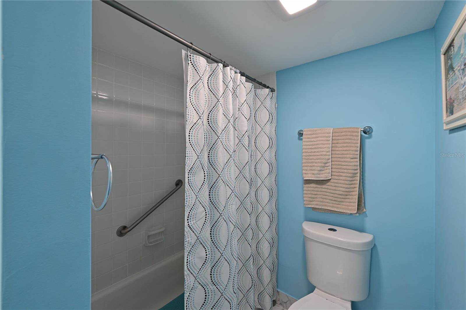 Image 20 of 41 For 2901 26th Street W 320