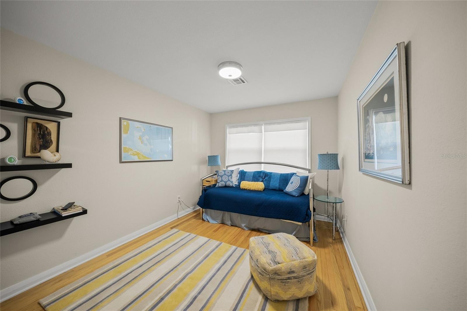 Image 25 of 65 For 3331 Old Oak Drive