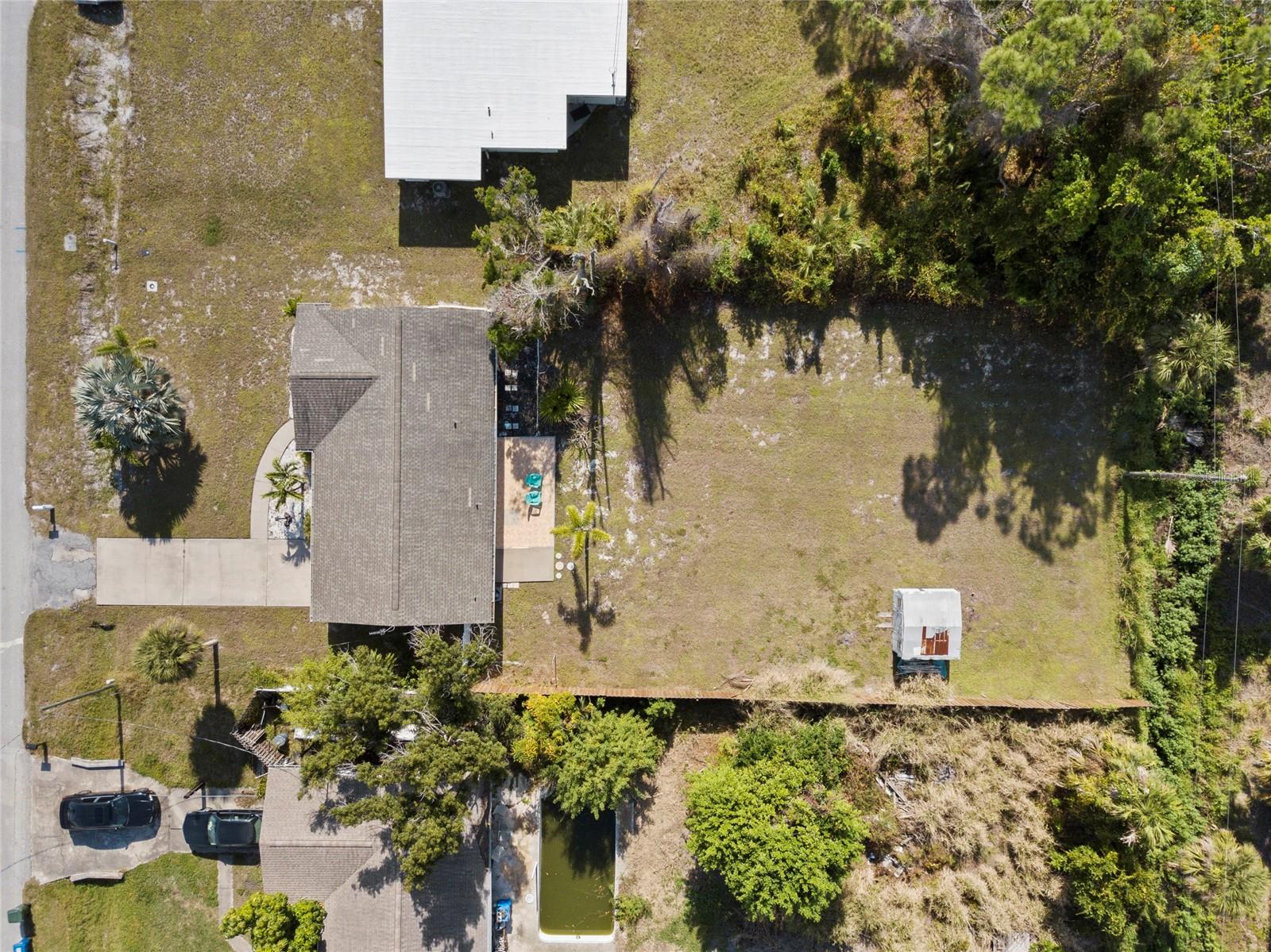 Image 26 of 27 For 20 Stratford Road