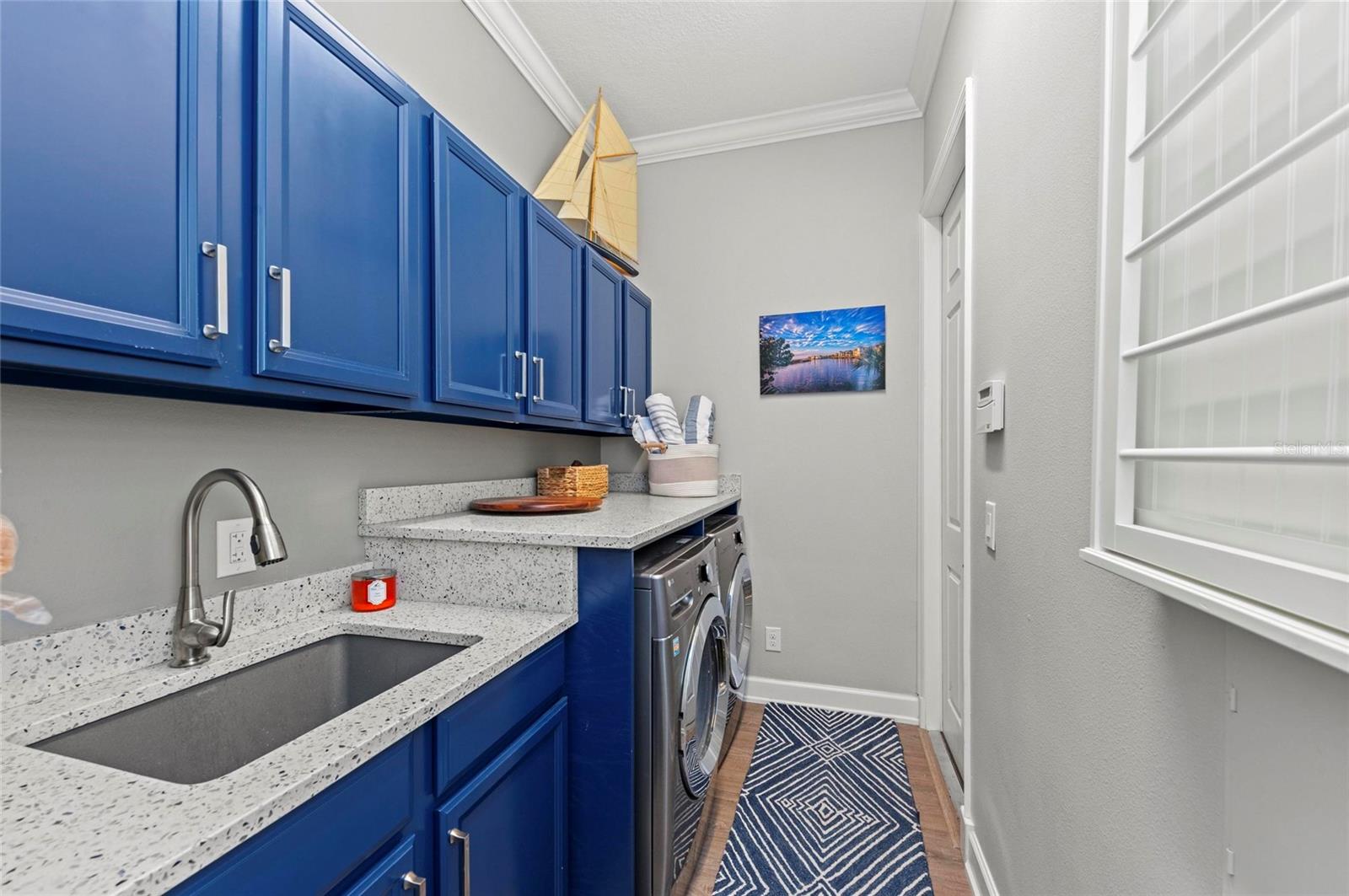 Image 48 of 99 For 275 Sapphire Lake Drive 101