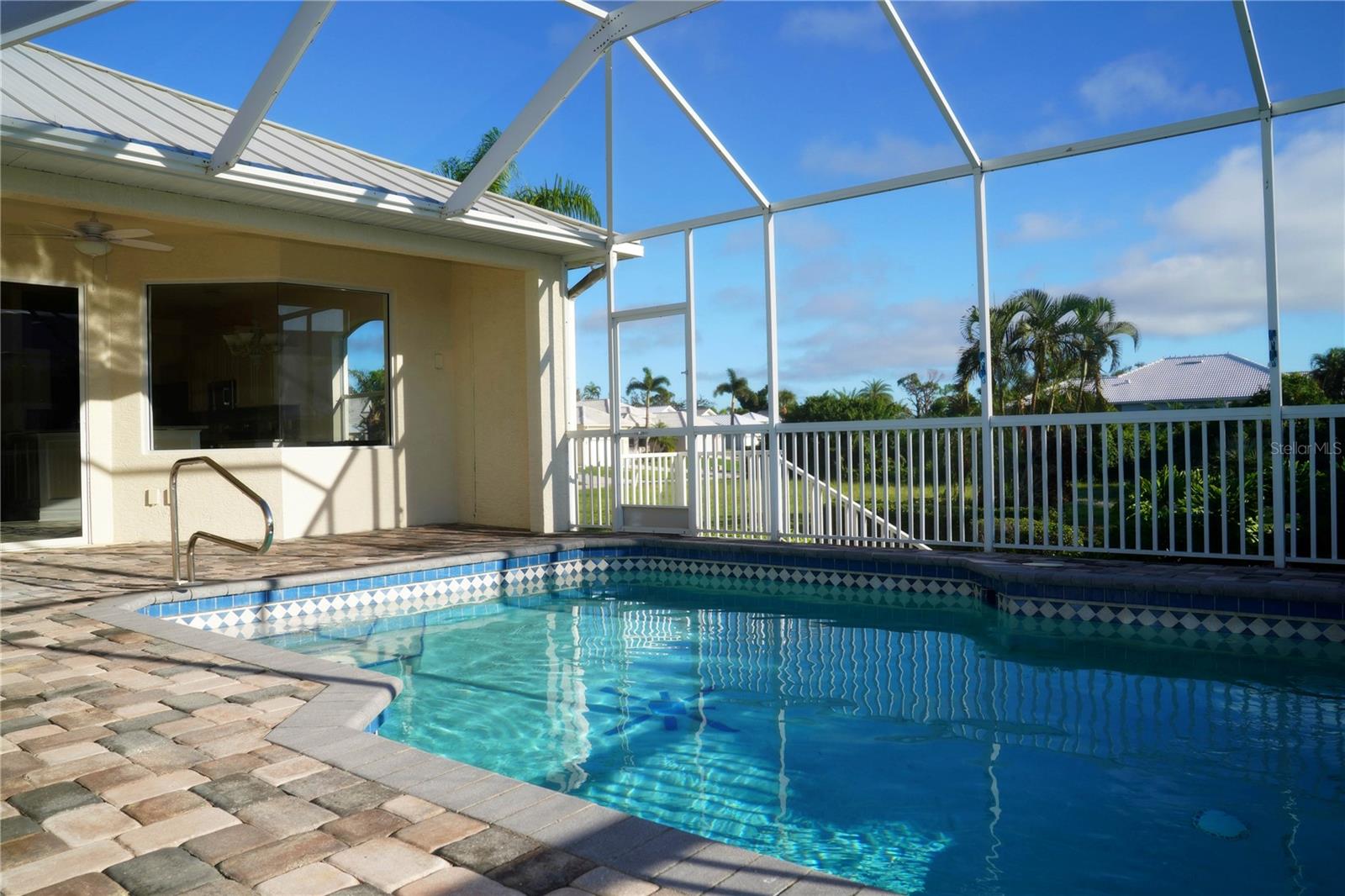 Image 13 of 30 For 2 Windward Place