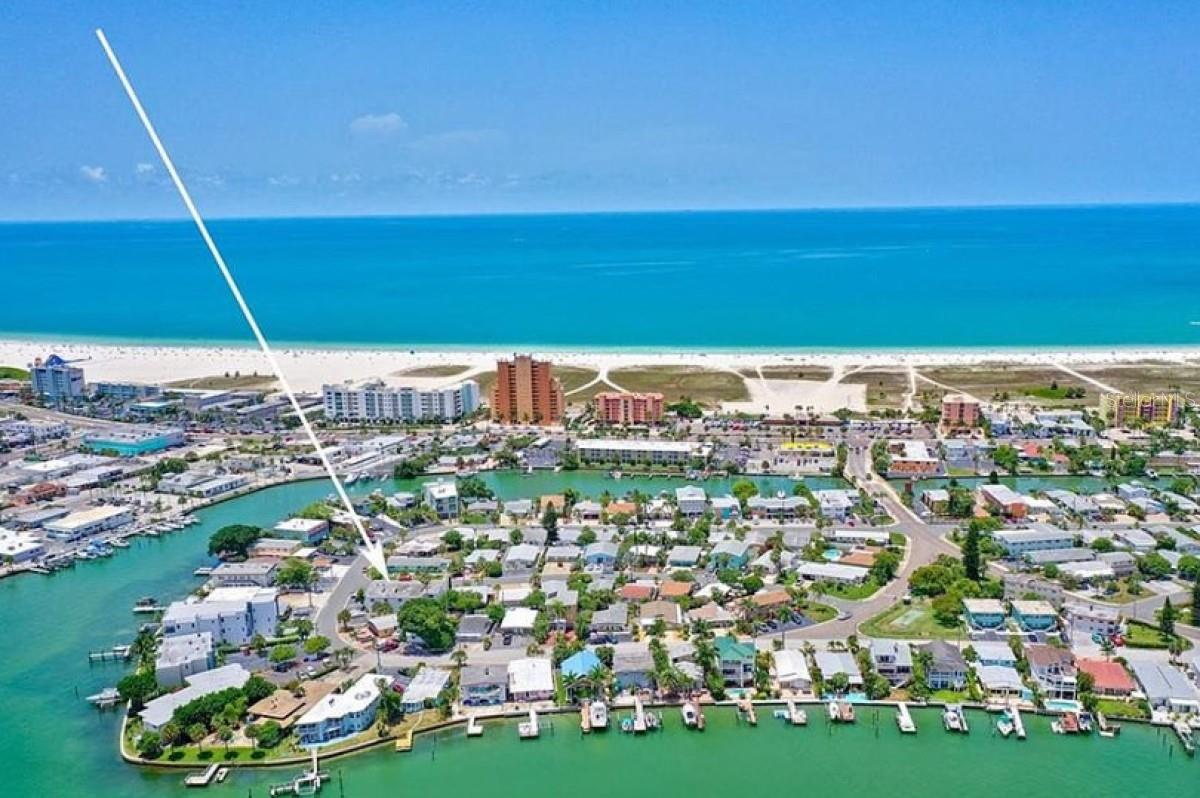 Image 2 of 2 For 11025 2nd Street E 9