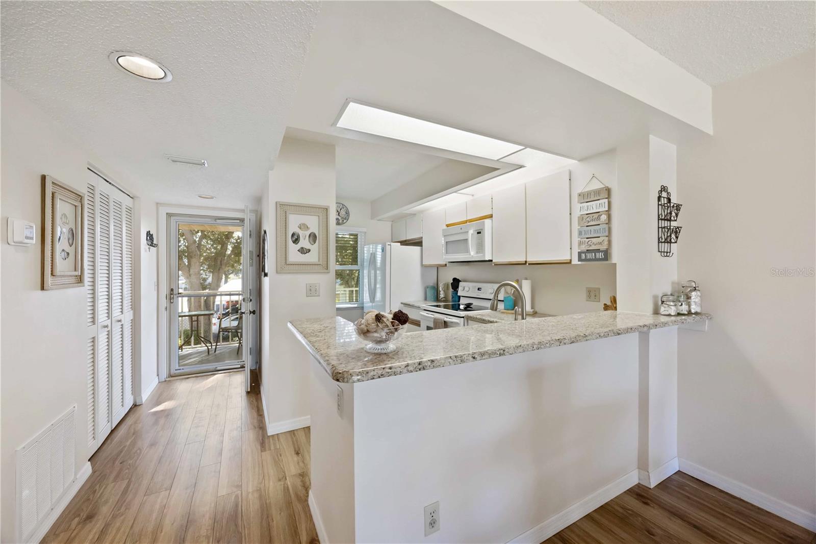 Image 12 of 65 For 433 Cerromar Lane 440