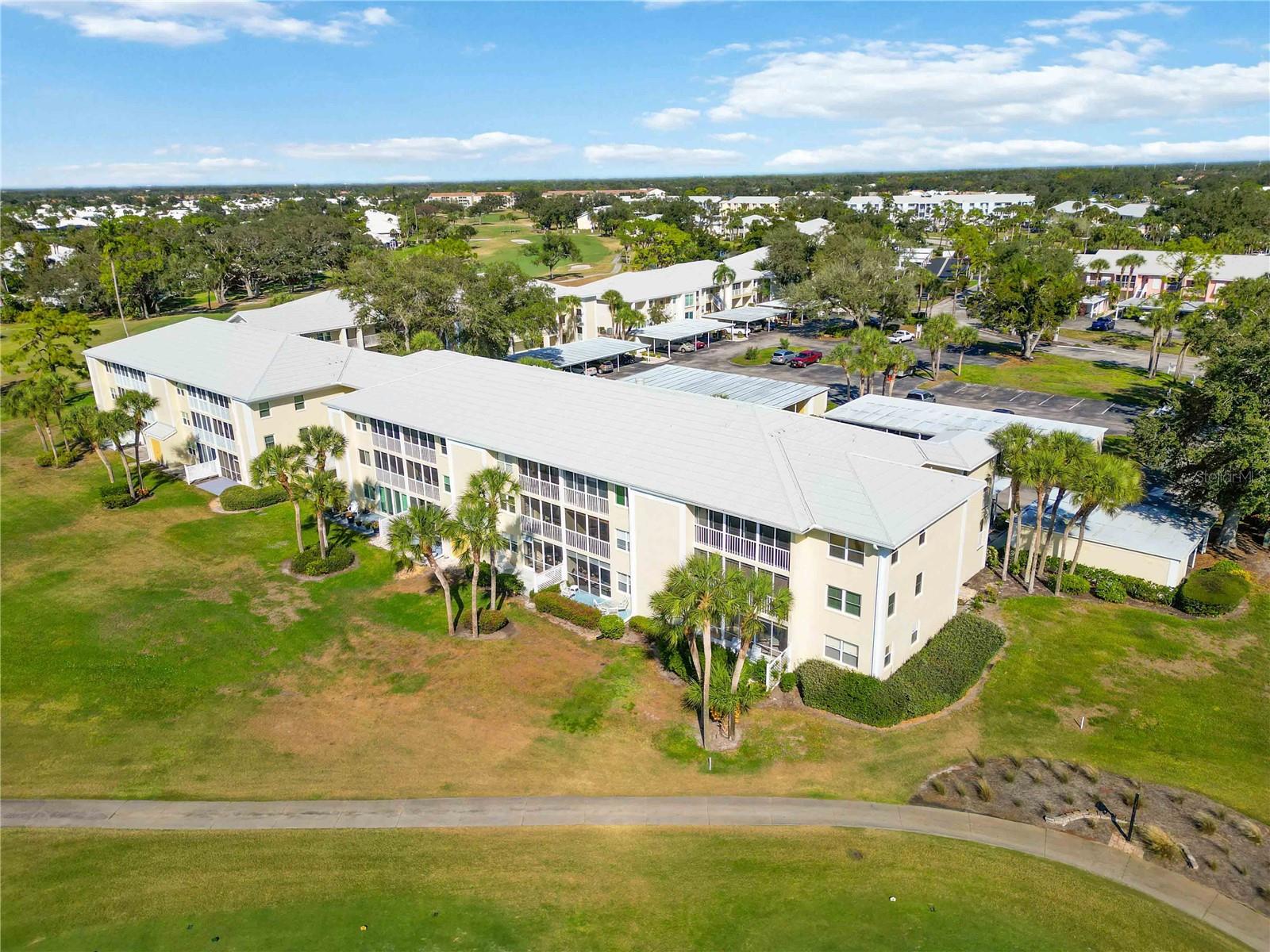 Image 58 of 65 For 433 Cerromar Lane 440