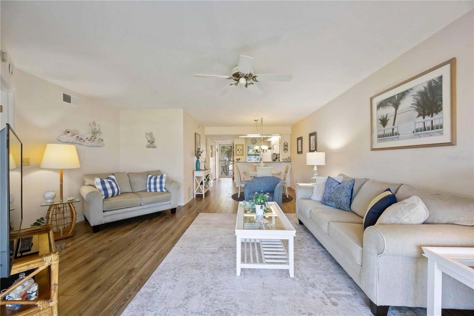 Image 7 of 65 For 433 Cerromar Lane 440