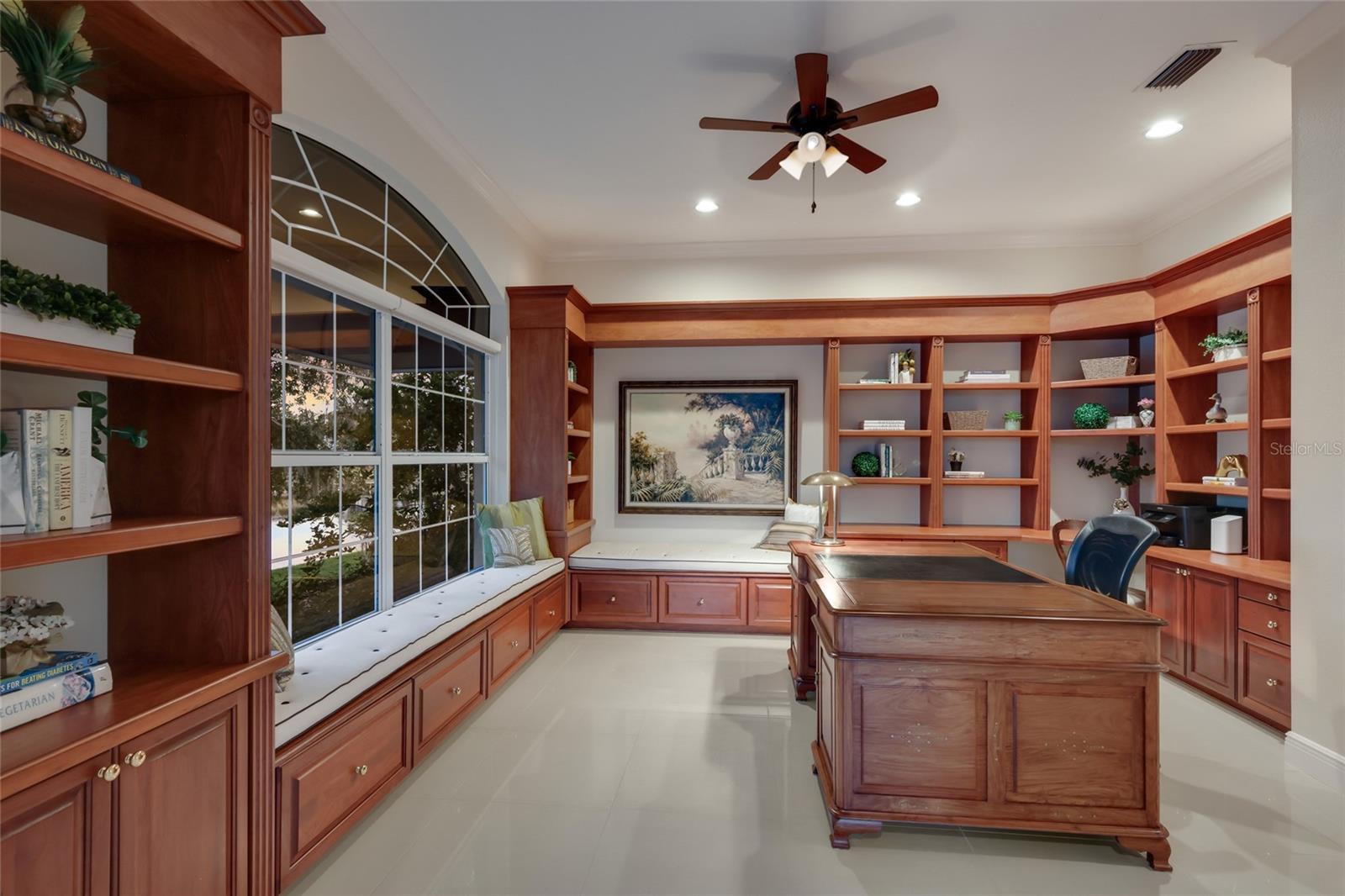 Image 17 of 87 For 7303 Westminster Court