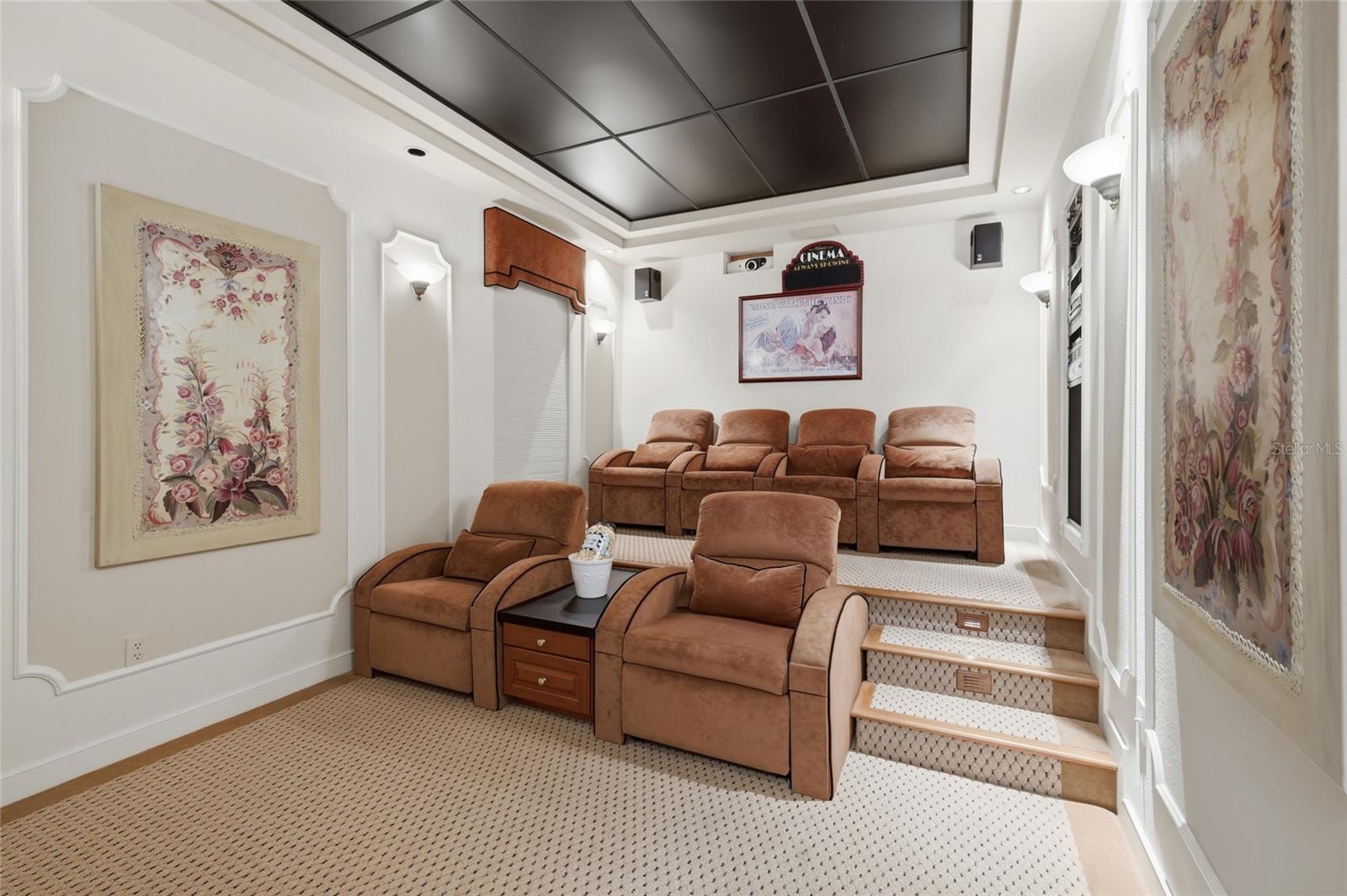 Image 29 of 87 For 7303 Westminster Court