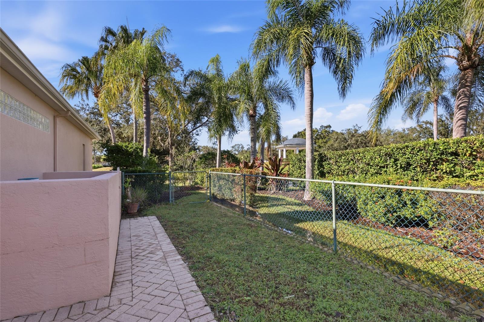 Image 57 of 87 For 7303 Westminster Court