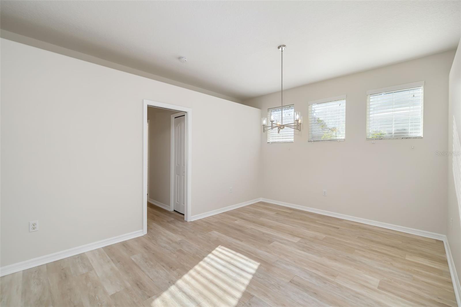 Image 8 of 68 For 5166 Magnolia Pond Drive