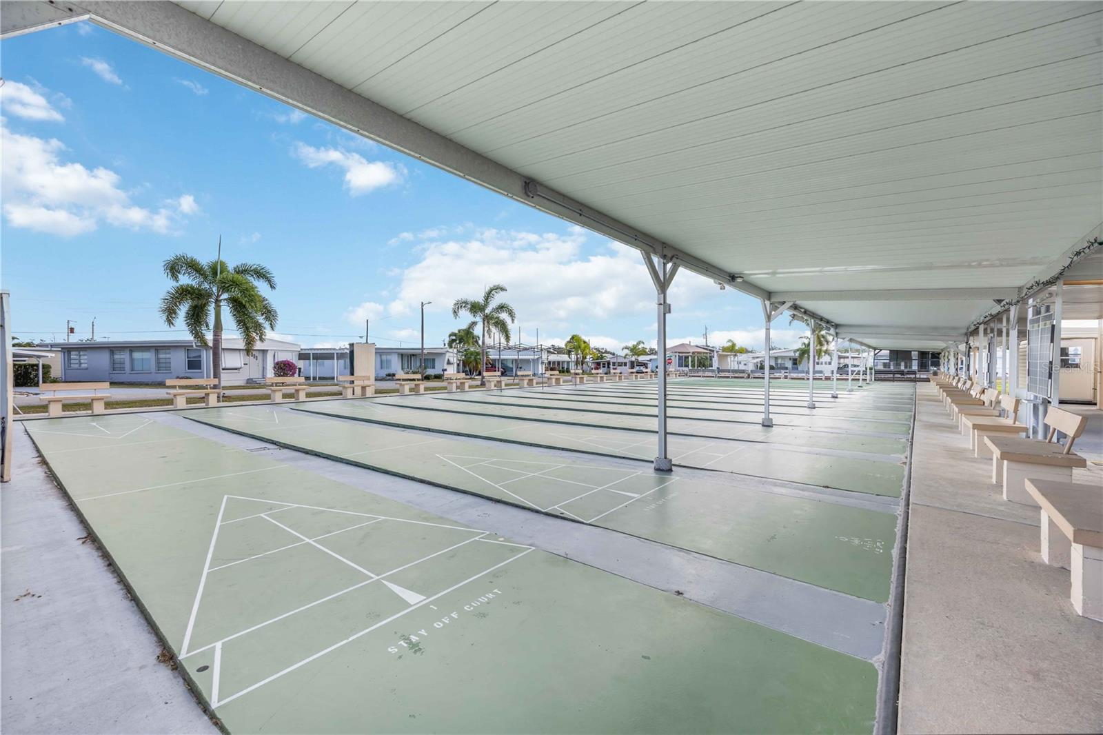 Image 37 of 39 For 1221 41st Avenue E