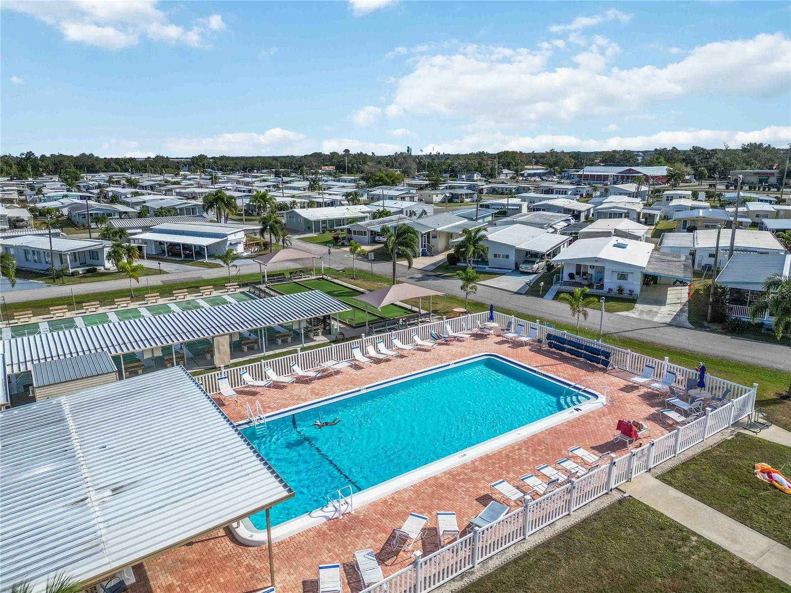 Image 38 of 39 For 1221 41st Avenue E