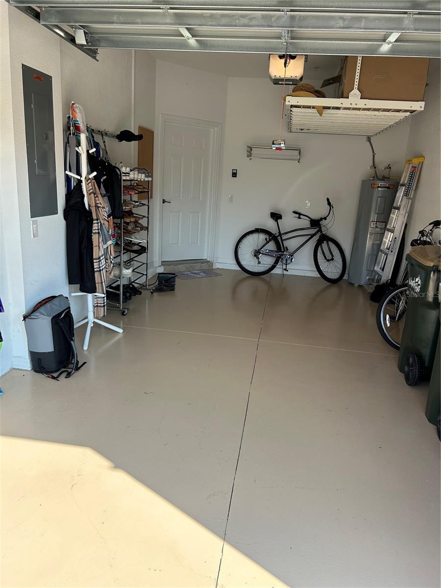 Image 16 of 40 For 20398 Lagente Circle