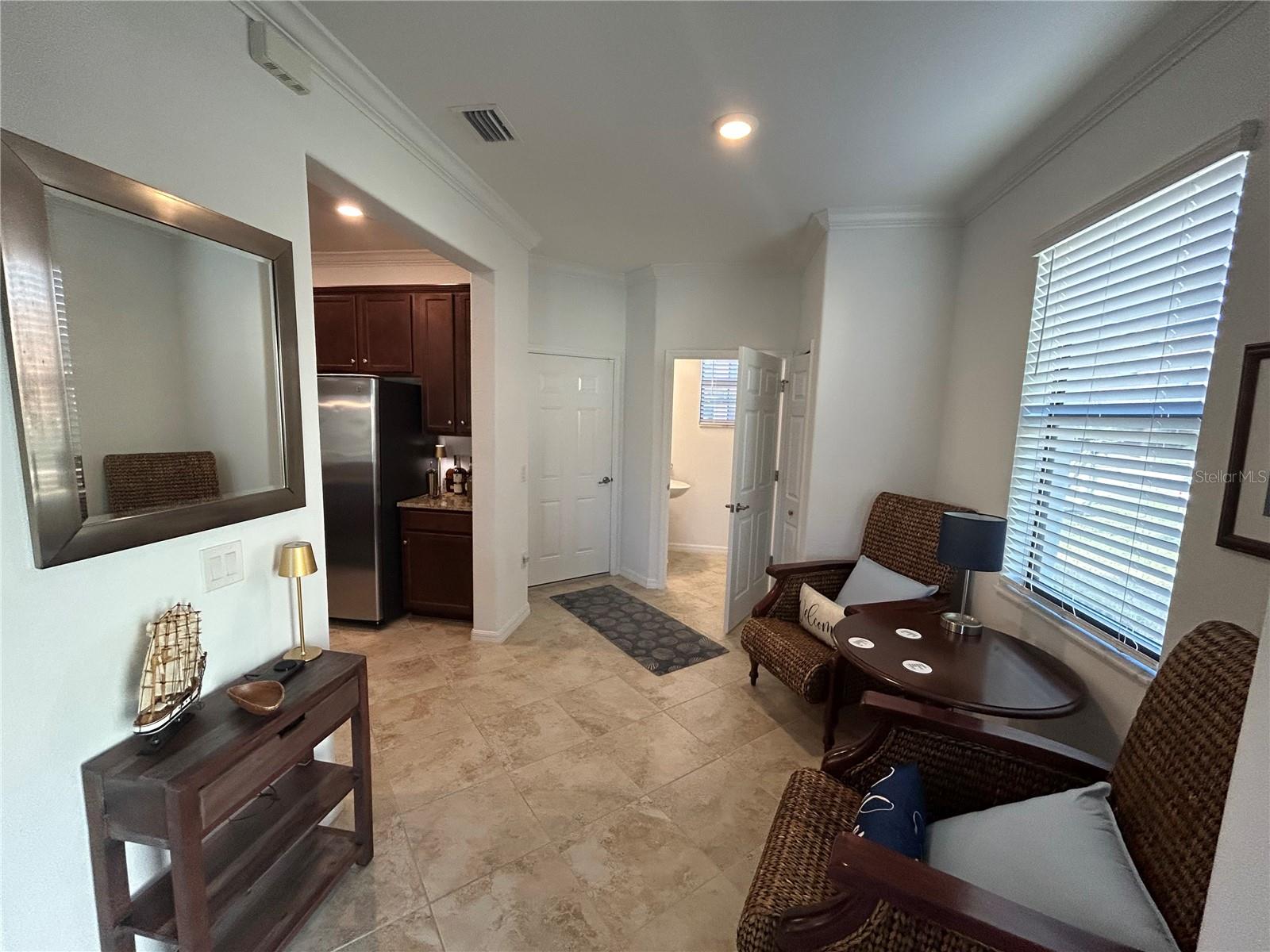 Image 18 of 40 For 20398 Lagente Circle