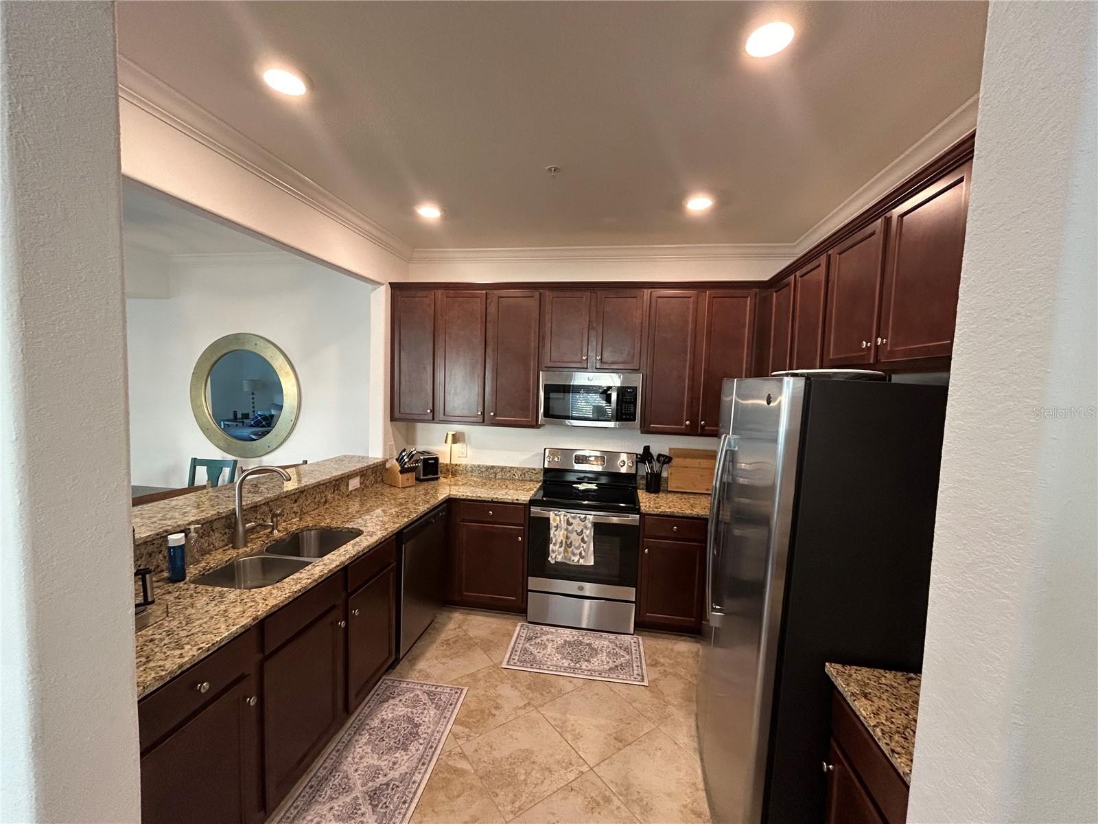 Image 19 of 40 For 20398 Lagente Circle