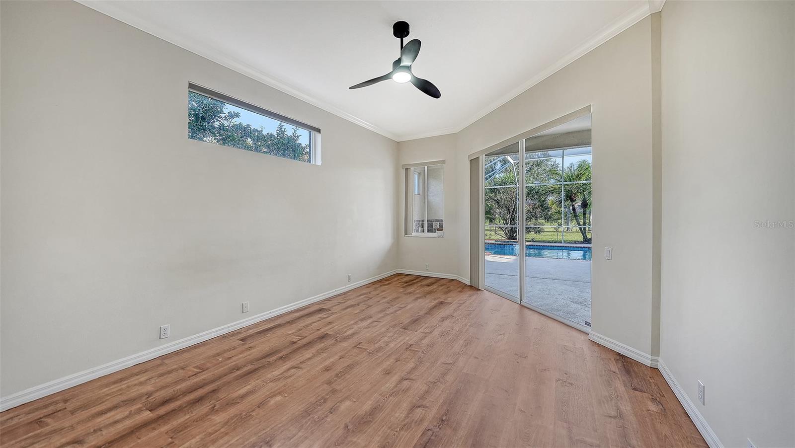 Image 17 of 99 For 10084 Cherry Hills Ave Cir