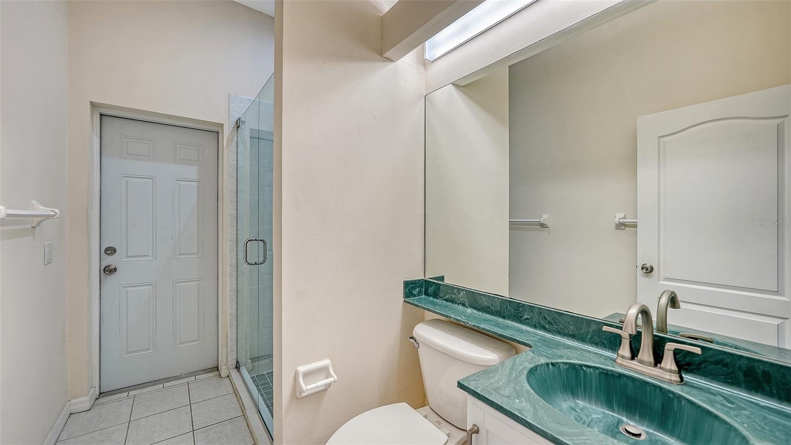 Image 27 of 99 For 10084 Cherry Hills Ave Cir