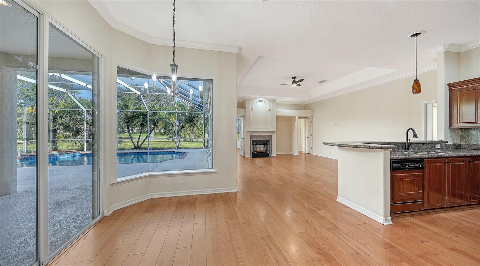 Image 69 of 99 For 10084 Cherry Hills Ave Cir