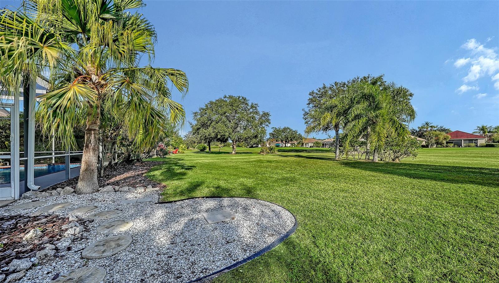 Image 9 of 99 For 10084 Cherry Hills Ave Cir