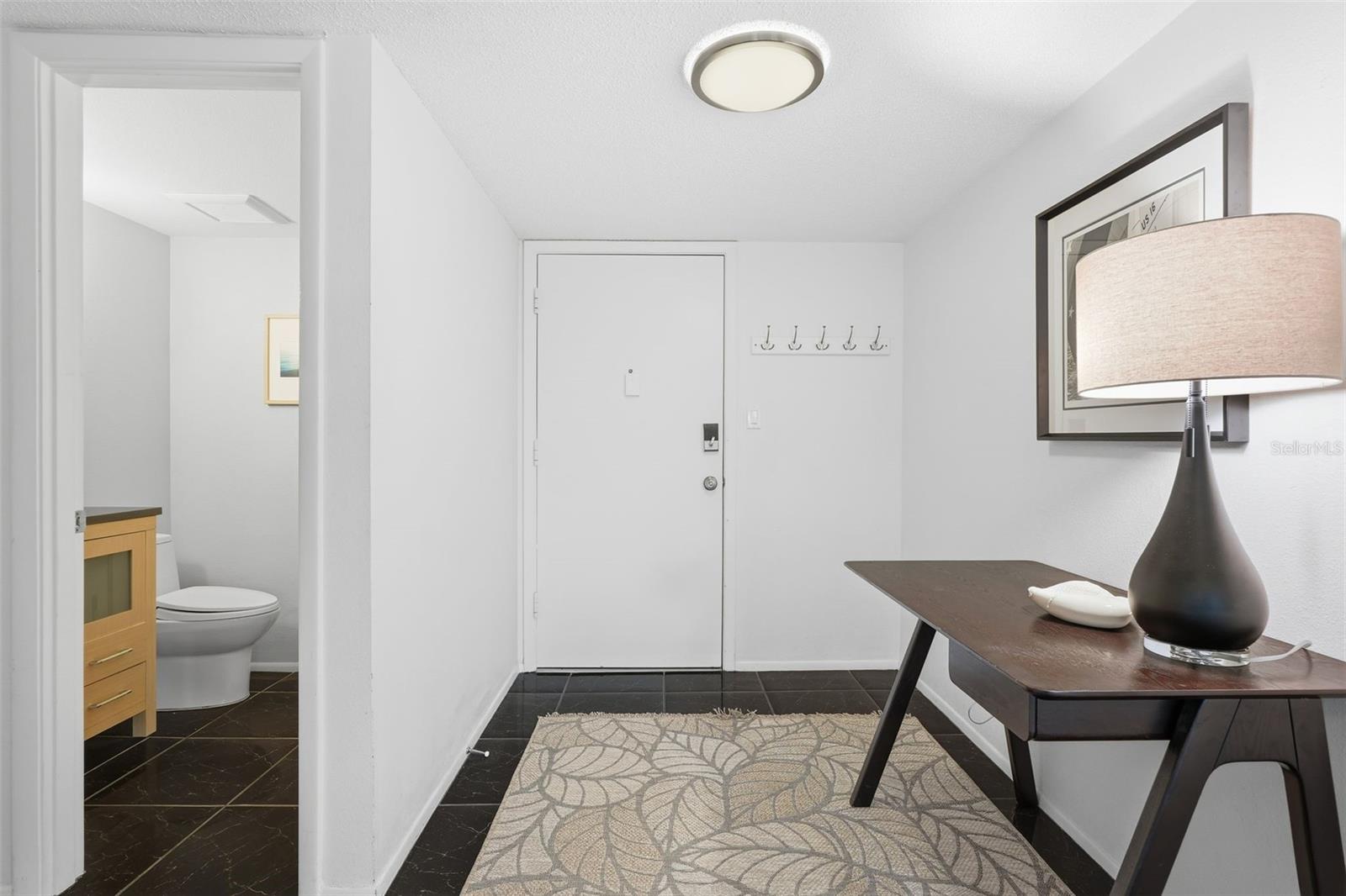 Image 3 of 58 For 6415 Midnight Pass Road 211