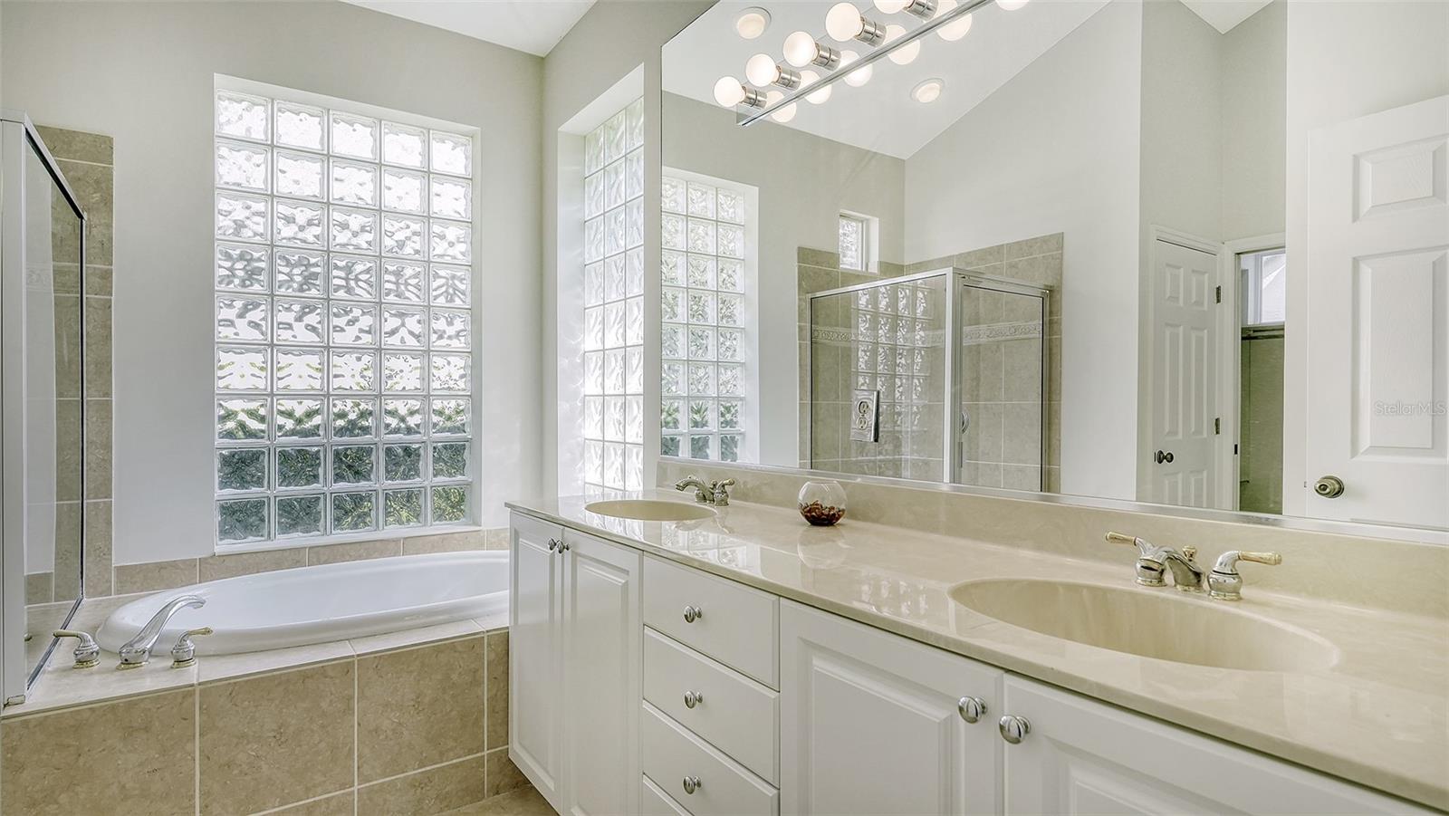 Image 26 of 54 For 6715 Pebble Beach Way