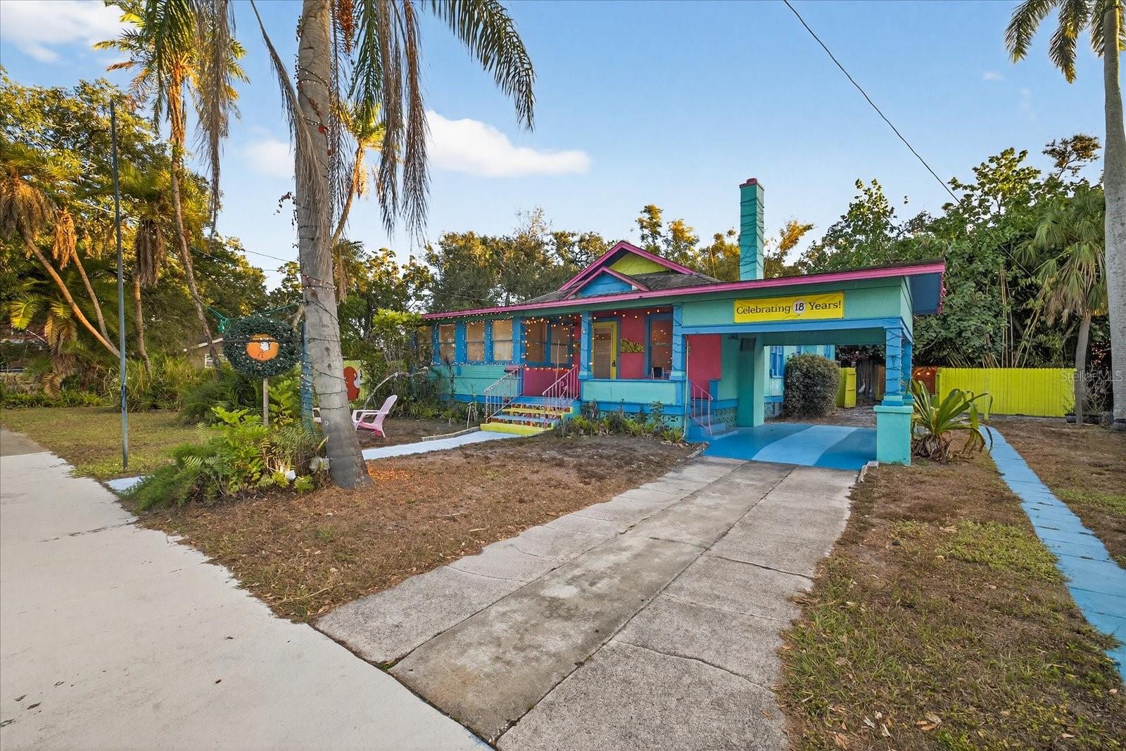 Image 4 of 45 For 1019 10th Avenue W