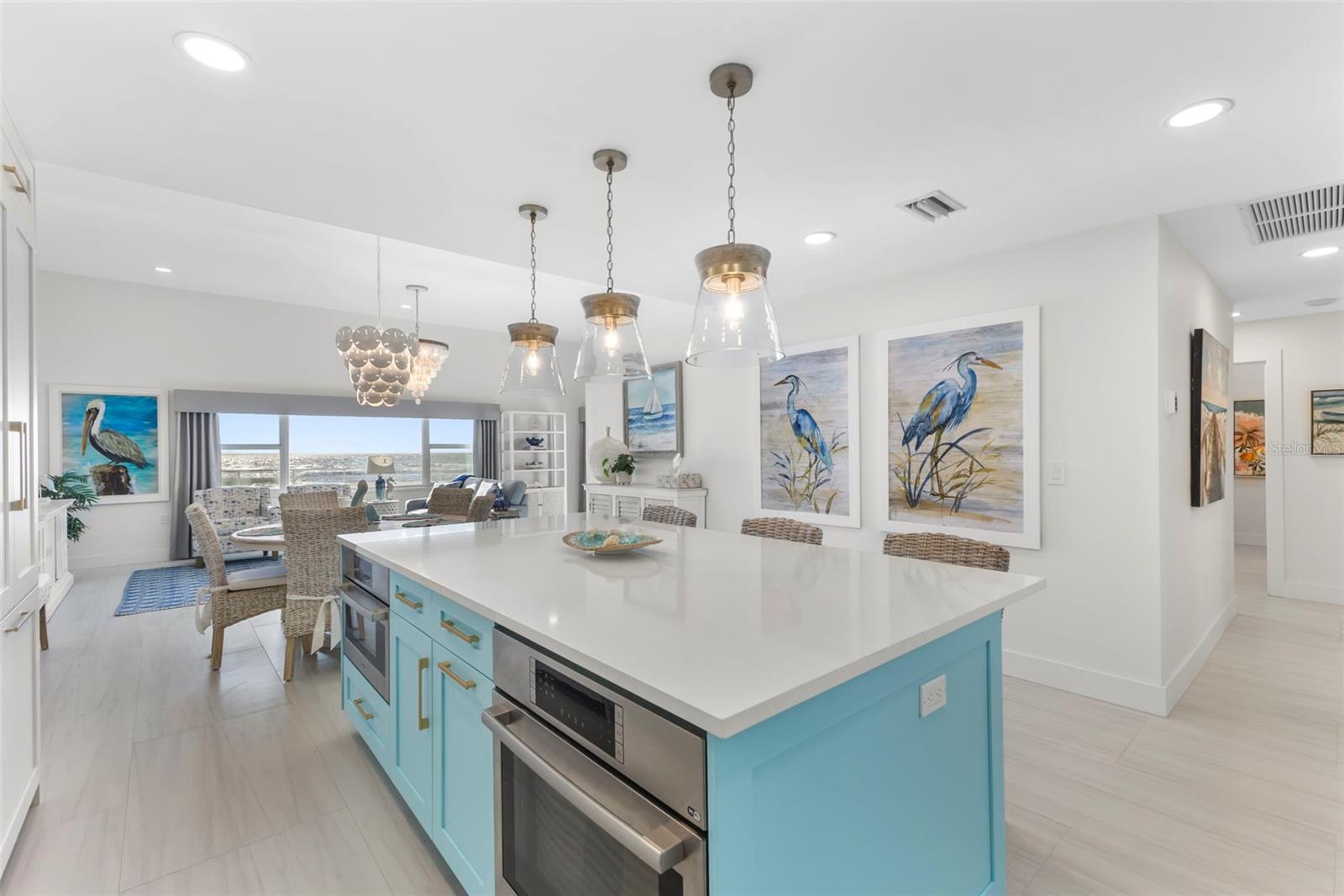 Image 11 of 62 For 1750 Benjamin Franklin Drive 1d