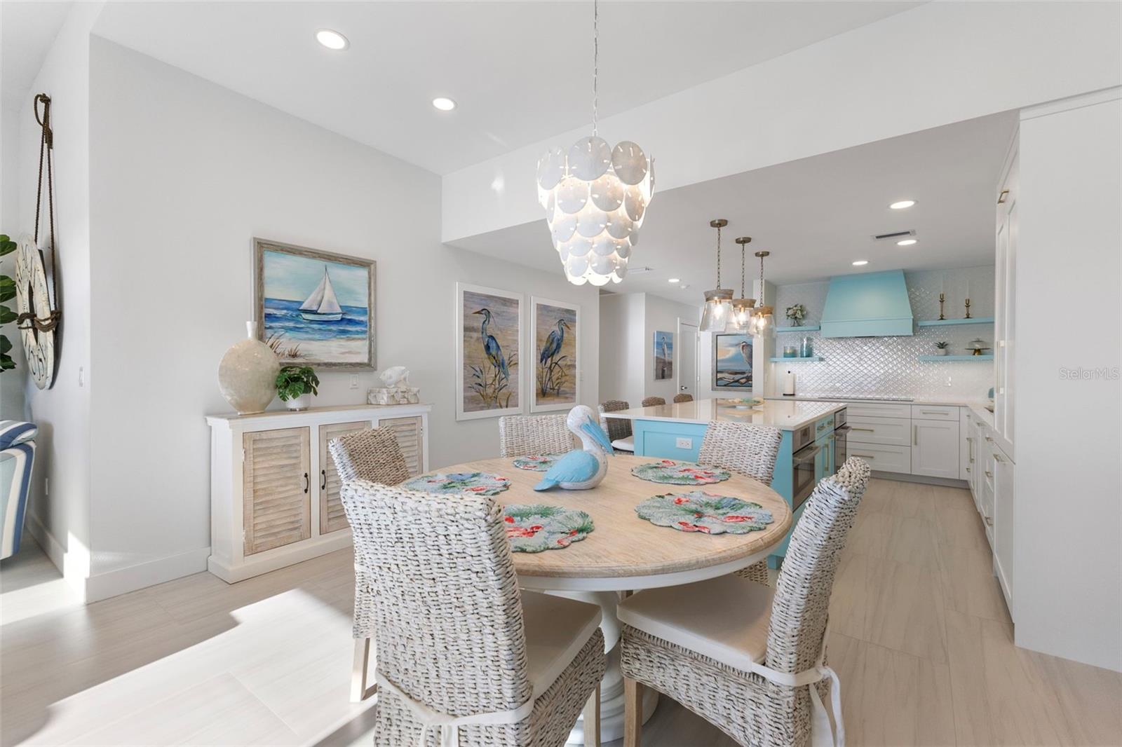 Image 13 of 62 For 1750 Benjamin Franklin Drive 1d